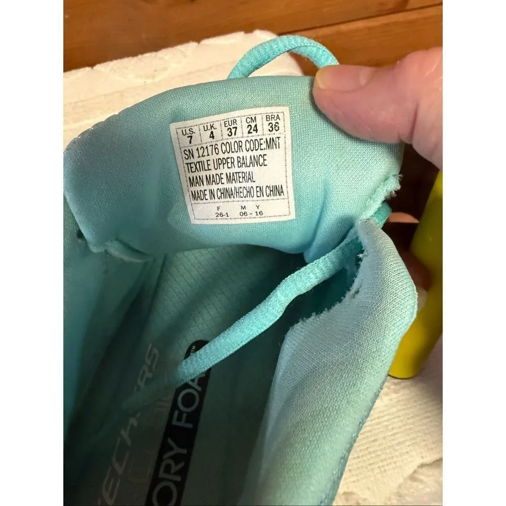 Skechers Womens Skech Air Infinity 12176 Green Running Shoes Sneakers Size 7